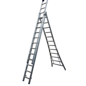 Reform ladder uitgebogen + toprollen 3 ladders 9 tredes, 2.50m, 5.50m
